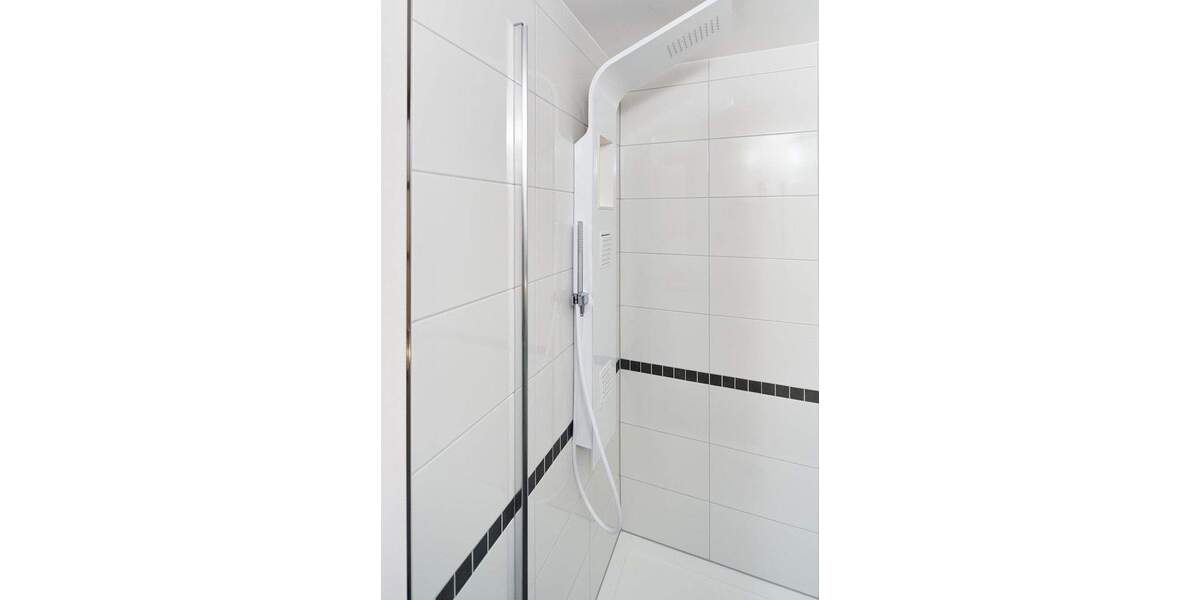 Mehrfamilienhaus, Wohnhaus Stuttgart Ost - 1 Zimmer, 255 m&sup2;, 1.980.000&euro; | Angebot:25716930