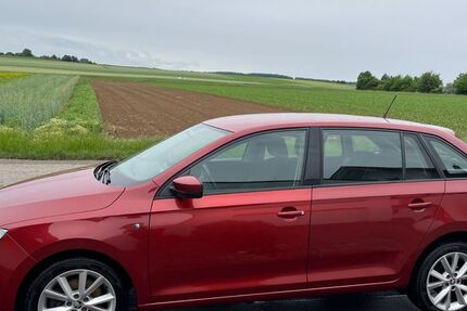 Skoda Rapid 140.000 km 6.750 &euro; Stuttgart 70435