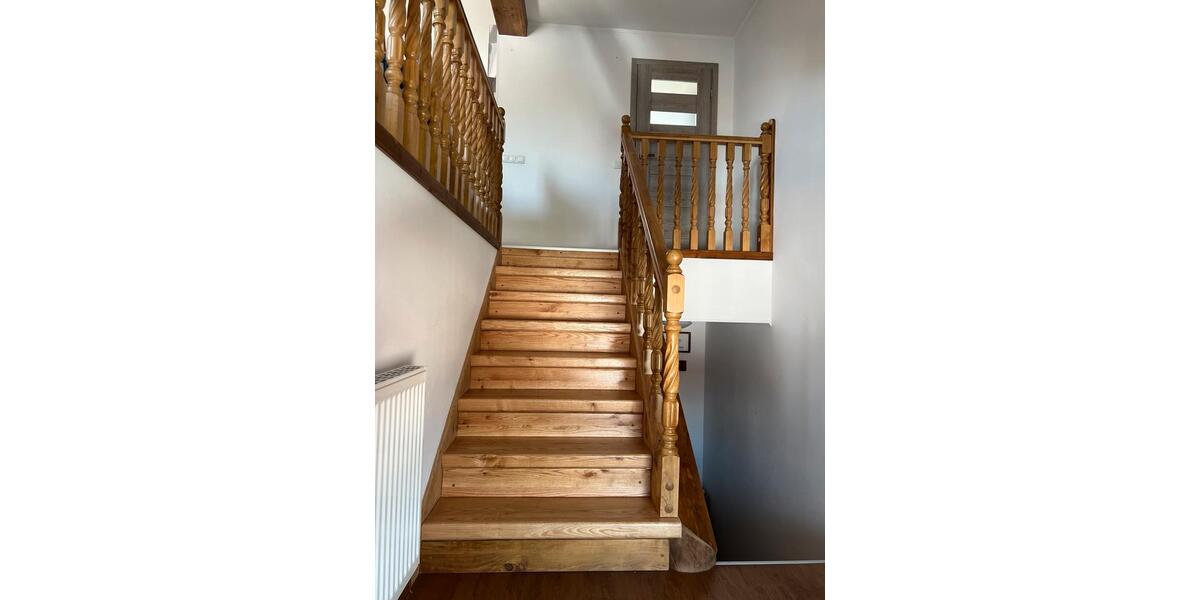 Dachgeschoßwohnung Esslingen am Neckar Brühl - 2 Zimmer, 60 m&sup2;, 1.300&euro; | Angebot:24769326