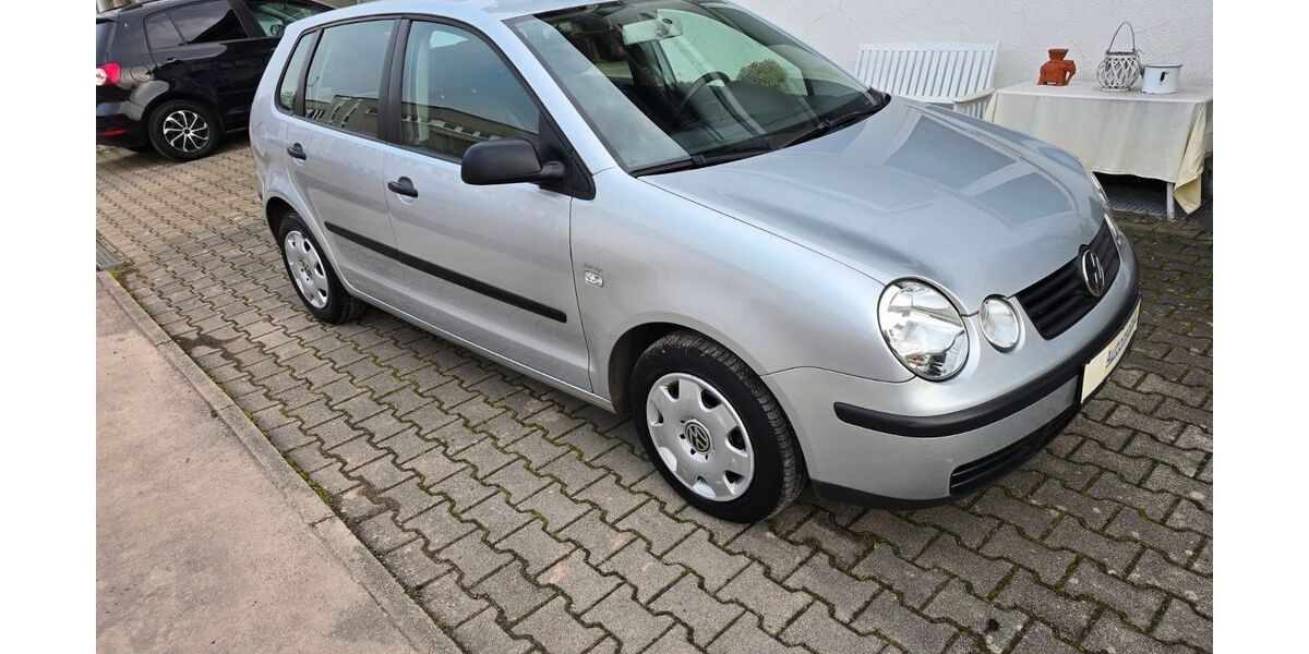 VW Polo 43.600 km 4.998 &euro; Winterbach 73650