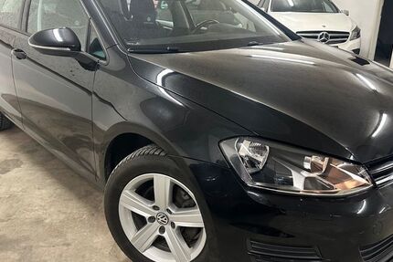 VW Golf 220.000 km 6.990 &euro; Freiberg am Neckar 71691