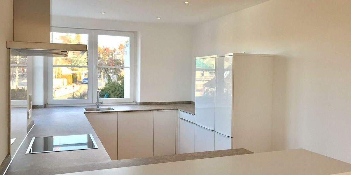 Mehrfamilienhaus, Wohnhaus Stuttgart Degerloch - 9 Zimmer, 306 m&sup2;, 2.290.000&euro; | Angebot:26208431
