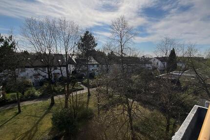 Haus Backnang - 3.5 Zimmer, 119 m&sup2;, 1.320&euro; | Angebot:25380390