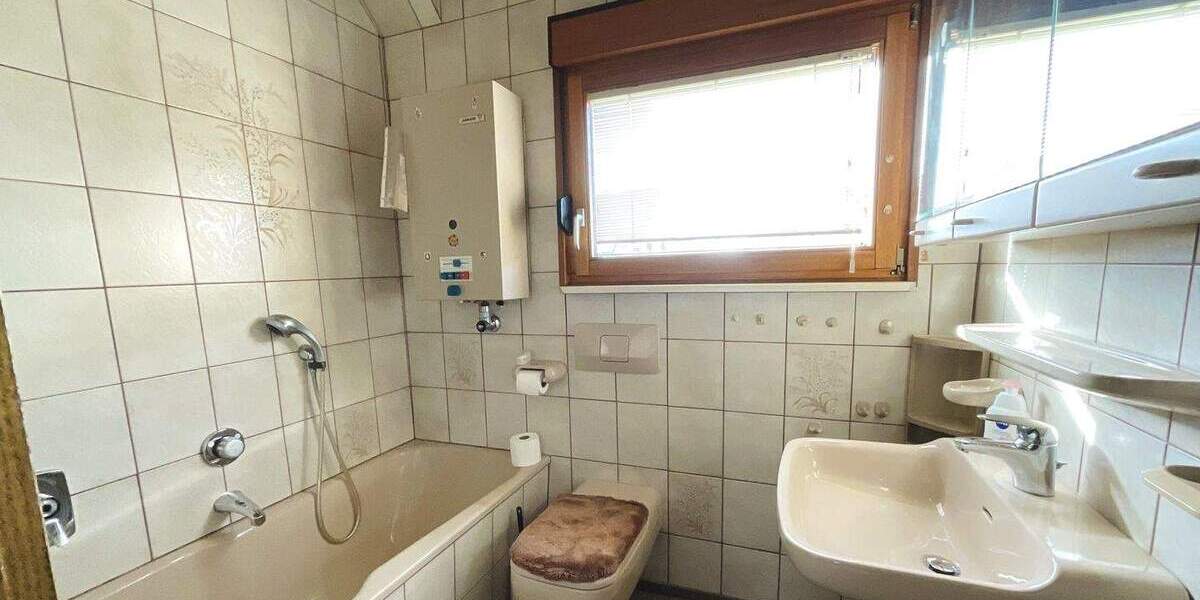 Doppelhaushälfte Stuttgart Luginsland - 5 Zimmer, 110 m&sup2;, 400.000&euro; | Angebot:25679818