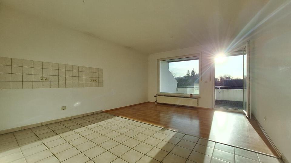 Erdgeschoßwohnung Marbach am Neckar - 4 Zimmer, 121 m&sup2;, 1.500&euro; | Angebot:24815147