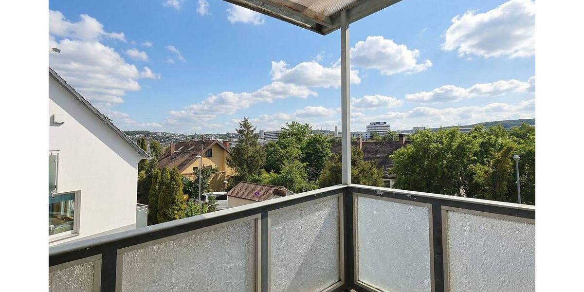 Einfamilienhaus Leonberg - 9 Zimmer, 240 m&sup2;, 750.000&euro; | Angebot:26015666