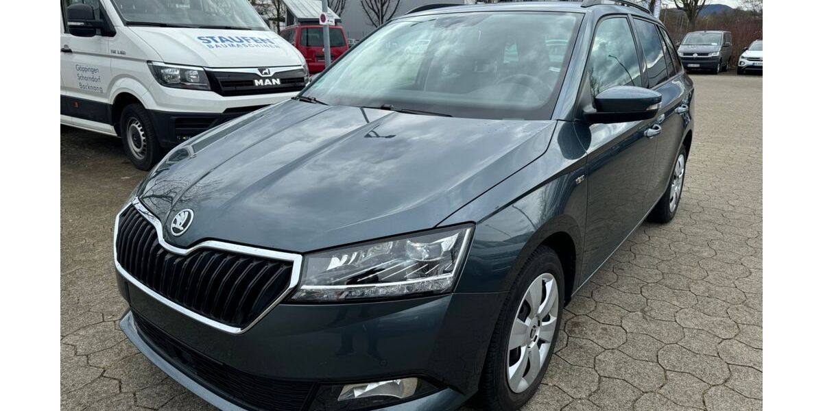 Skoda Fabia 71.000 km 12.400 &euro; Göppingen 73037