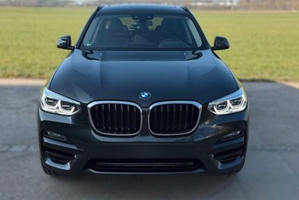 BMW X3 33.510 km 39.500 &euro; Stuttgart 70191