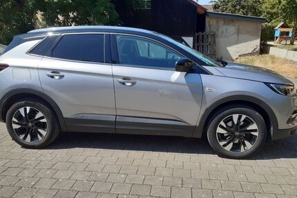 Opel Grandland (X) 68.000 km 14.900 &euro; Stuttgart 70437