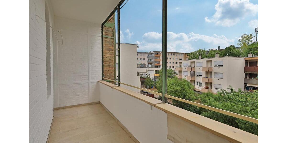 Etagenwohnung Stuttgart Bad Cannstatt - 3 Zimmer, 110 m&sup2;, 1.880&euro; | Angebot:25963139