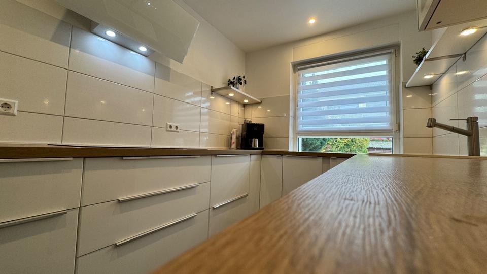 Hochparterre Böblingen - 3 Zimmer, 1.800&euro; | Angebot:23103180