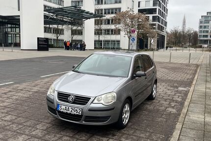 VW Polo 140.572 km 3.200 &euro; Stuttgart 70469