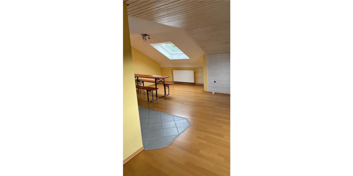 Einfamilienhaus Allmersbach im Tal - 10 Zimmer, 198 m&sup2;, 650.000&euro; | Angebot:26048203