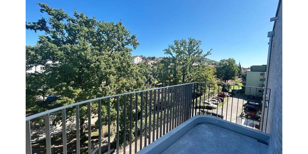 Etagenwohnung Stuttgart Untertürkheim - 3 Zimmer, 108 m&sup2;, 1.790&euro; | Angebot:25672146