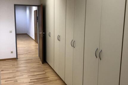 Gewerbeobjekt Göppingen - 750&euro; | Angebot:25355324