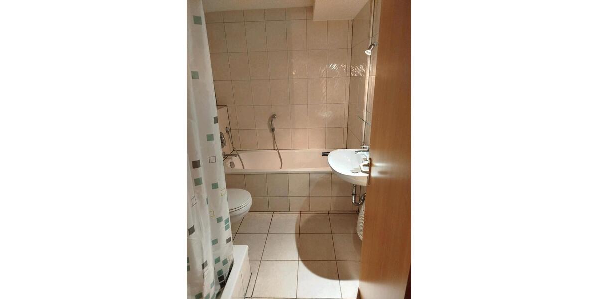 Erdgeschoßwohnung Sersheim - 2 Zimmer, 57 m&sup2;, 850&euro; | Angebot:24485149