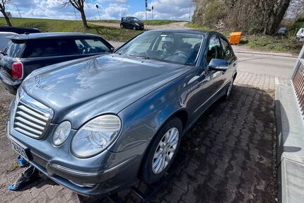 Mercedes-Benz E 200 235.000 km 8.400 &euro; Hochdorf Ziegelhof 73269