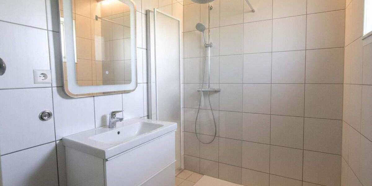 Etagenwohnung Plüderhausen - 3 Zimmer, 83 m&sup2;, 170.000&euro; | Angebot:25746419