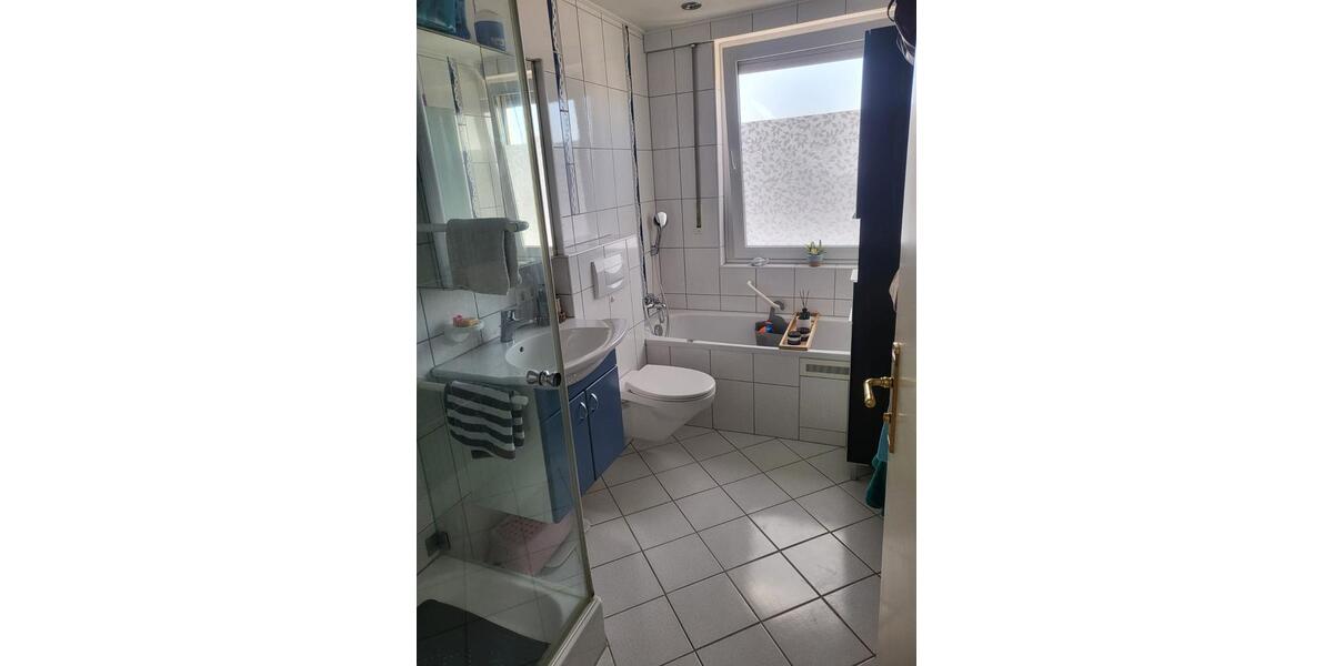 Einfamilienhaus Göppingen Faurndau - 6.5 Zimmer, 162 m&sup2;, 1.800&euro; | Angebot:25334557