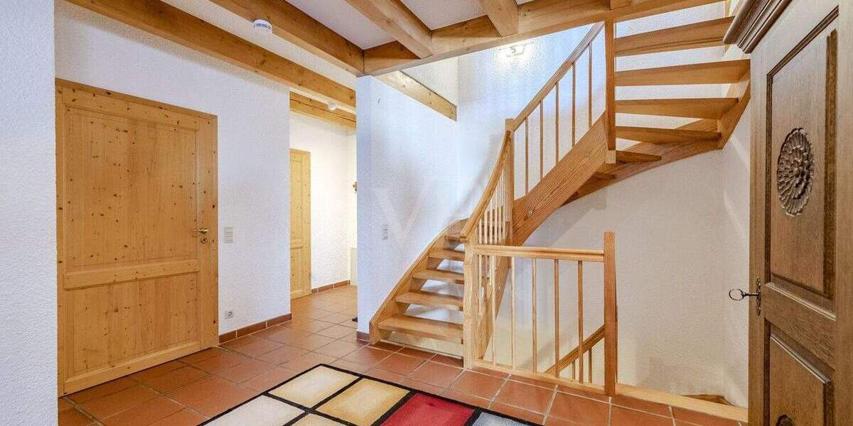 Doppelhaushälfte Lichtenwald Hegenlohe - 6 Zimmer, 235 m&sup2;, 675.000&euro; | Angebot:25864399