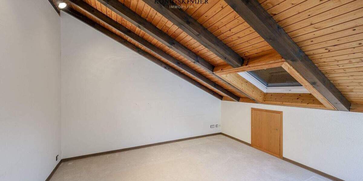 Reihenmittelhaus Leonberg Warmbronn - 6 Zimmer, 160 m&sup2;, 545.000&euro; | Angebot:25732738