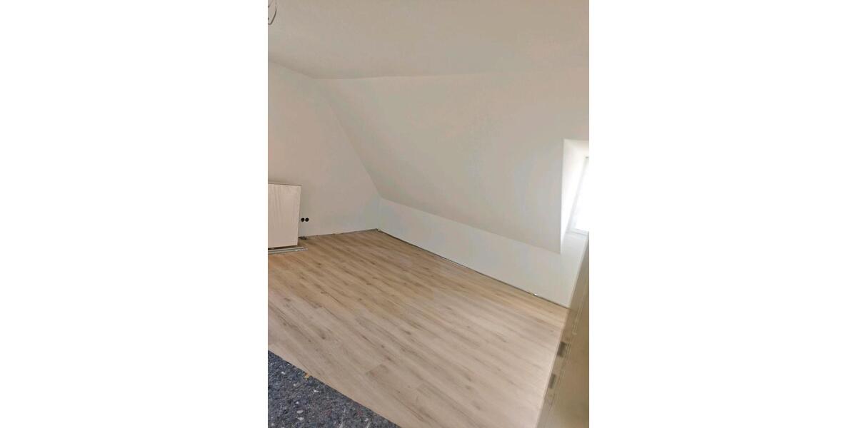 Maisonettenwohnung Ludwigsburg - 4 Zimmer, 120 m&sup2;, 1.700&euro; | Angebot:25920948