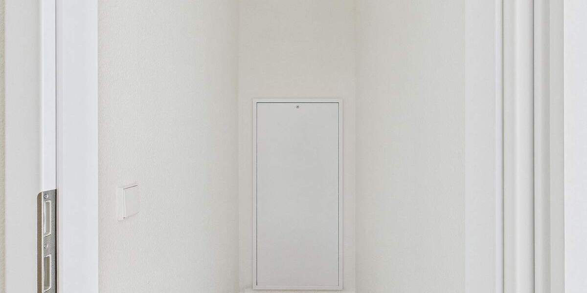 Etagenwohnung Sindelfingen Ost - 2 Zimmer, 69 m&sup2;, 1.400&euro; | Angebot:25675343