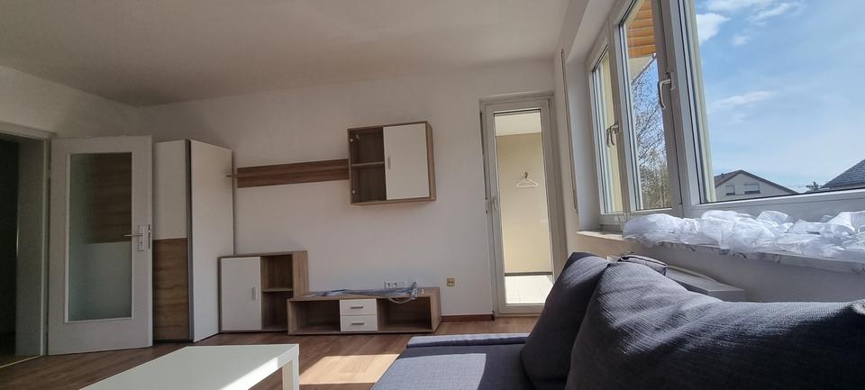 Etagenwohnung Stuttgart Neuwirtshaus - 1 Zimmer, 21 m&sup2;, 690&euro; | Angebot:25961942