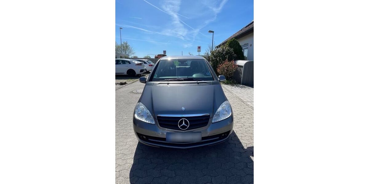 Mercedes-Benz A 180 182.648 km 2.900 &euro; Bietigheim-Bissingen 74321