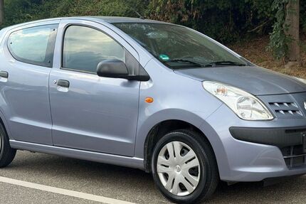 Nissan Pixo 88.000 km 2.200 &euro; Fellbach 70736