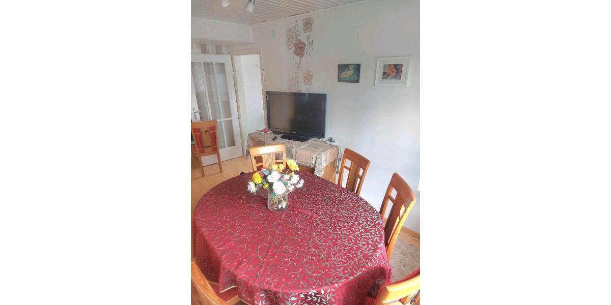 Etagenwohnung Vaihingen an der Enz - 4 Zimmer, 95 m&sup2;, 1.100&euro; | Angebot:26531645