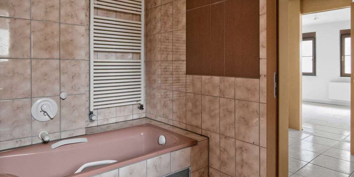 Mehrfamilienhaus in Stuttgart-Zuffenhausen - Mehrfamilienhaus, Wohnhaus Stuttgart Zuffenhausen | Angebot:25201617