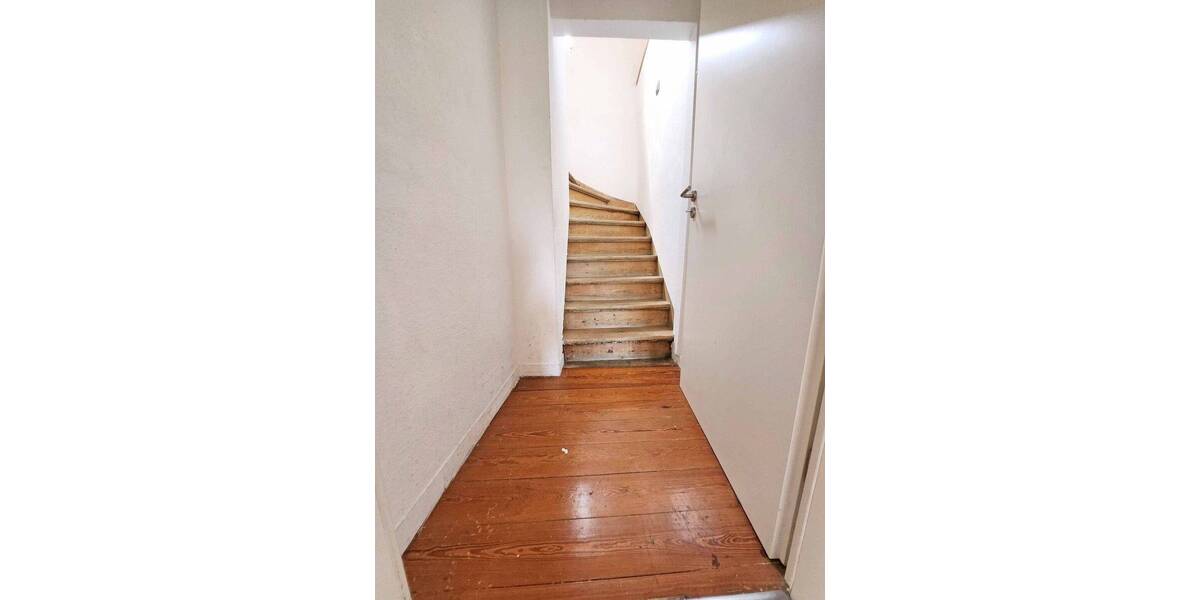 Etagenwohnung Stuttgart Untertürkheim - 3 Zimmer, 74 m&sup2;, 298.000&euro; | Angebot:25704682