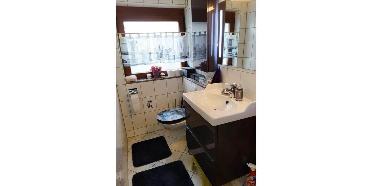 Reihenhaus Remseck am Neckar - 6 Zimmer, 180 m&sup2;, 600.000&euro; | Angebot:26052005