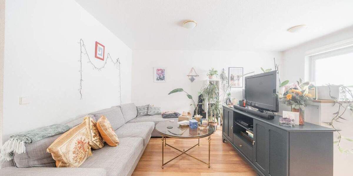 Mehrfamilienhaus, Wohnhaus Stuttgart Möhringen - 5 Zimmer, 158 m&sup2;, 595.000&euro; | Angebot:25685471