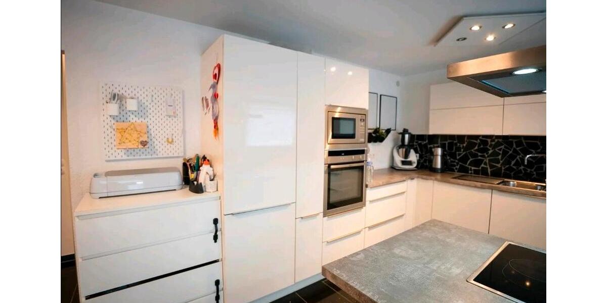 Etagenwohnung Nürtingen - 3 Zimmer, 98 m&sup2;, 330.000&euro; | Angebot:26091377