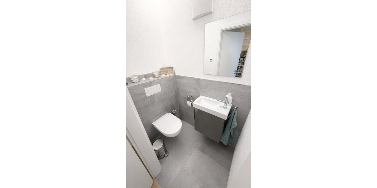 Dachgeschoßwohnung Nürtingen - 4.5 Zimmer, 109 m&sup2;, 539.000&euro; | Angebot:25931522