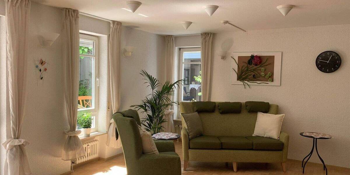 Etagenwohnung Backnang Obere Vorstadt - 2 Zimmer, 47 m&sup2;, 158.000&euro; | Angebot:25730502