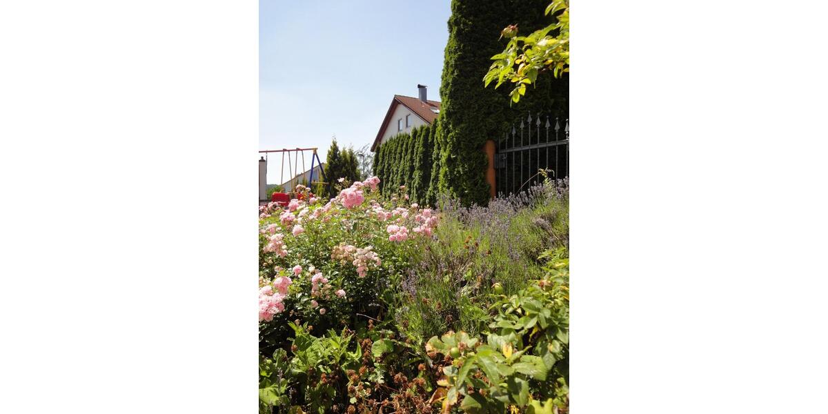 Einfamilienhaus Plochingen - 7 Zimmer, 209 m&sup2;, 799.000&euro; | Angebot:25931704