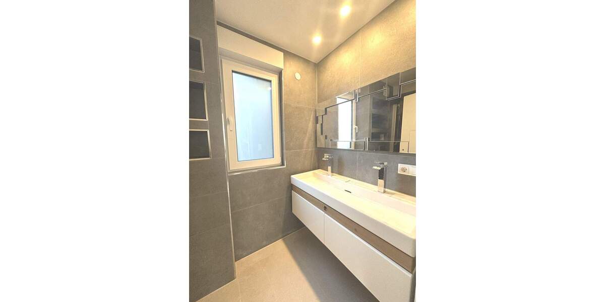 Etagenwohnung Remseck Hochdorf - 4 Zimmer, 100 m&sup2;, 397.000&euro; | Angebot:25801799