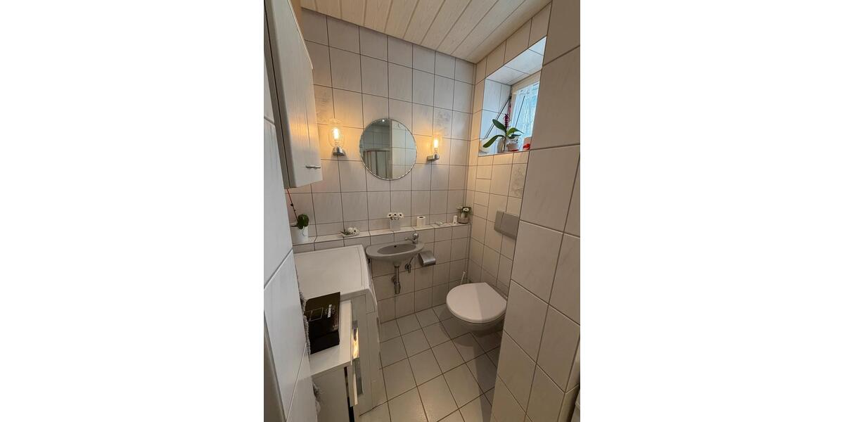 Erdgeschoßwohnung Leonberg - 3.5 Zimmer, 80 m&sup2;, 375.000&euro; | Angebot:25409085