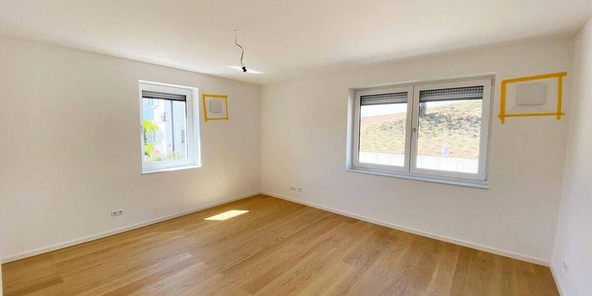 Etagenwohnung Stuttgart Botnang - 5 Zimmer, 235 m&sup2;, 3.725&euro; | Angebot:26129497