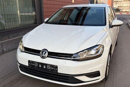 VW Golf 147.000 km 10.300 &euro; Stuttgart 70469