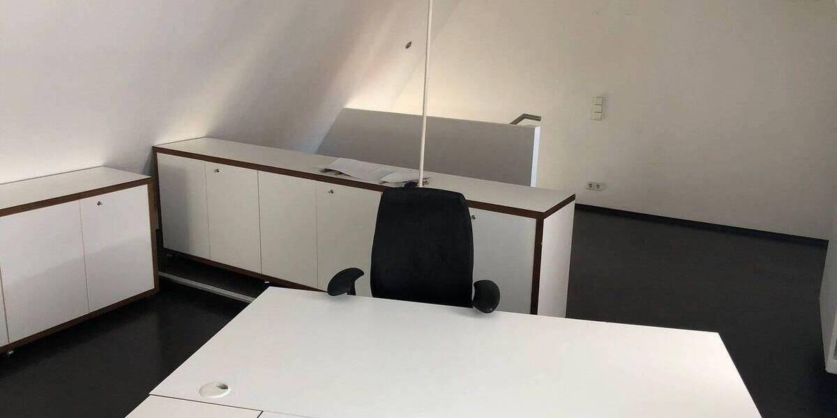 Gewerbeobjekt Böblingen - 900&euro; | Angebot:25802254