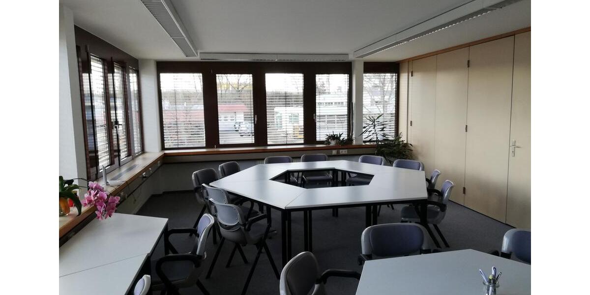 Gewerbeobjekt Kornwestheim - 3.906&euro; | Angebot:25981325