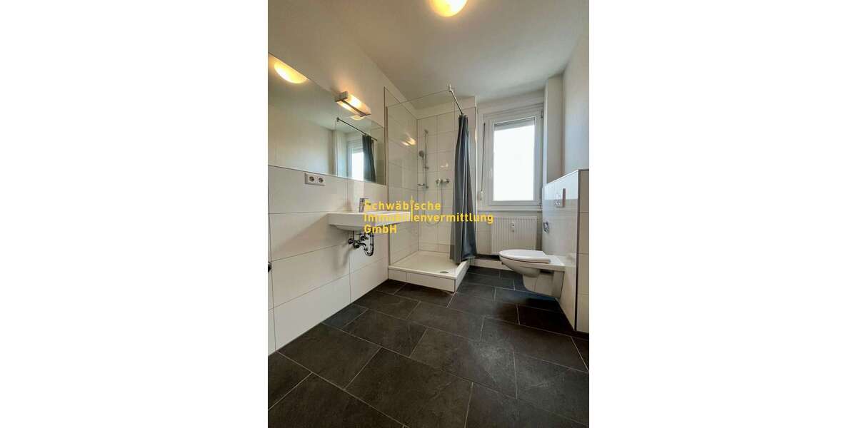 Etagenwohnung Stuttgart Bad Cannstatt - 4 Zimmer, 84 m&sup2;, 1.985&euro; | Angebot:25915300