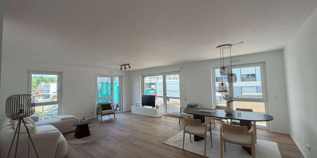 Etagenwohnung Besigheim - 2.5 Zimmer, 78 m&sup2;, 1.100&euro; | Angebot:26106366