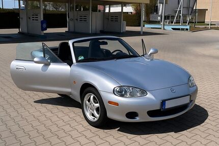 Mazda MX-5 64.000 km 8.850 &euro; Göppingen 73035
