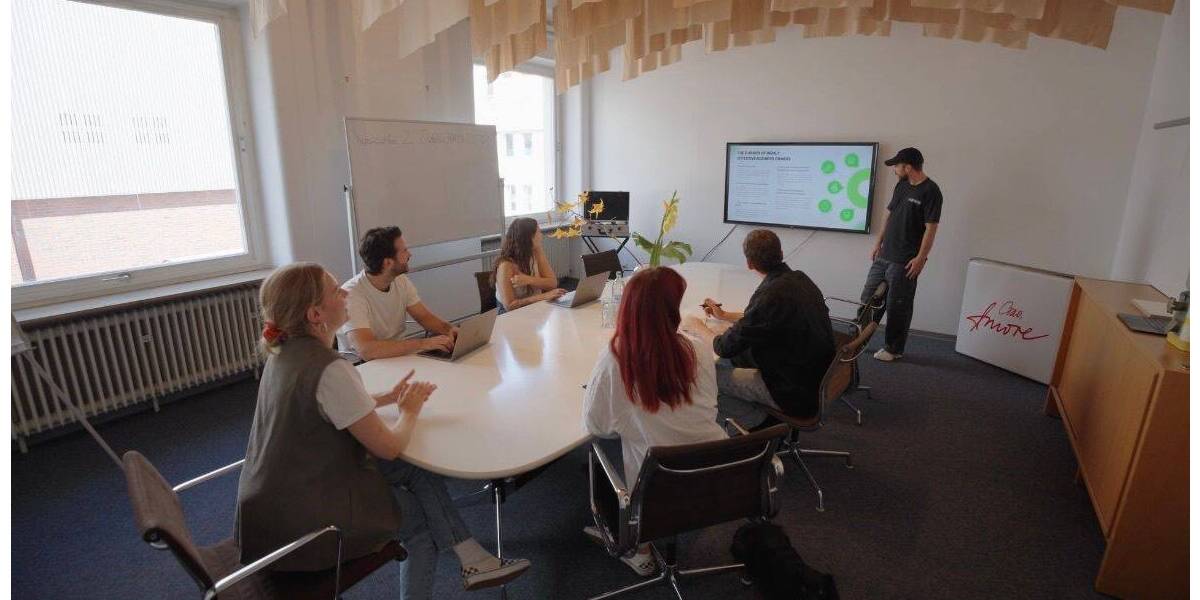 Gewerbeobjekt Stuttgart Süd - 800&euro; | Angebot:25771803