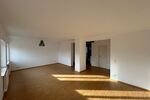 Zwei Zimmer mit Weitblick - Sanierte Wohnung im 1. OG und Balkon - Appartement Stuttgart Botnang | Angebot:26623450